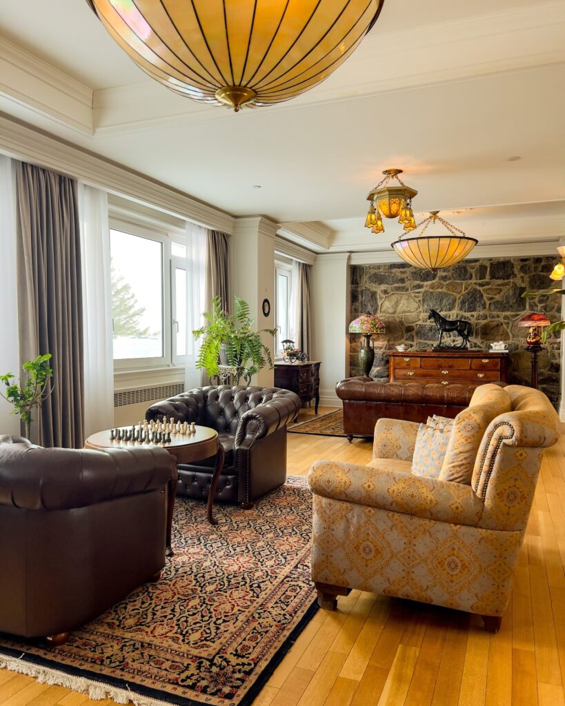 Salon - StoneHaven